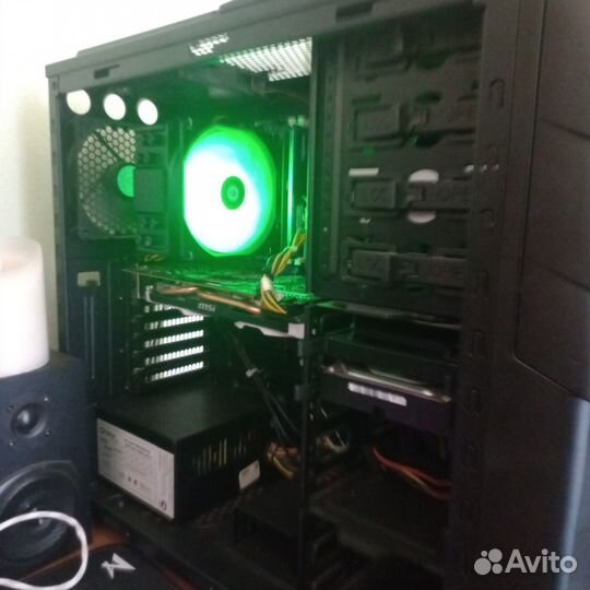 Игровой компьютер intel core i7 R9 380