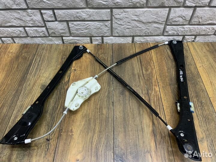 Volkswagen Golf Plus Стеклоподъемник электрический