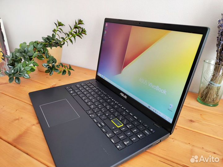 Современный Ультрабук Asus для всего/4гб/SSD