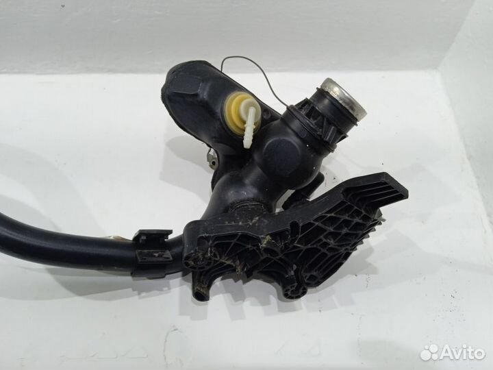 Топливно-заливная горловина