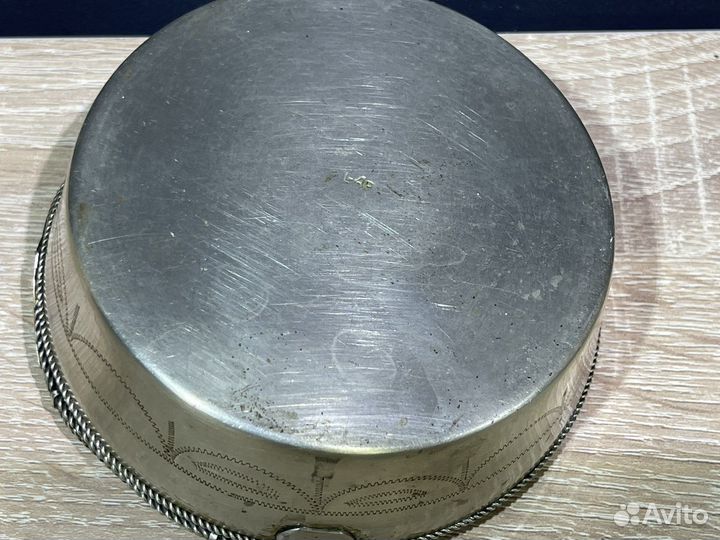 М.19934 Конфетница металл