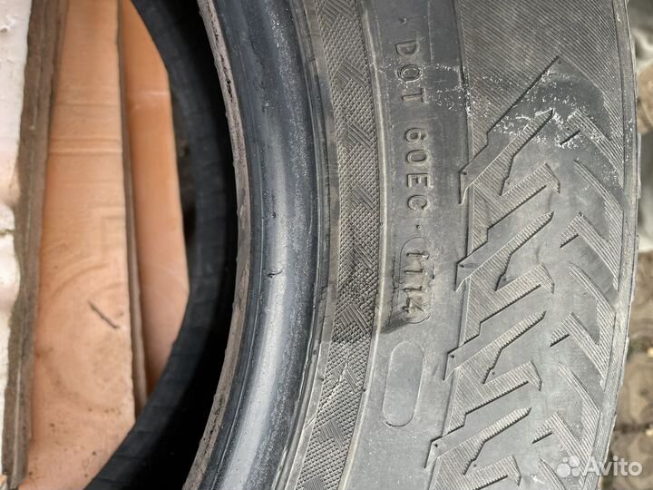 Nokian Tyres Hakkapeliitta 8 SUV 235/65 R17 108T