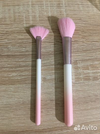 Кисти для макияжа