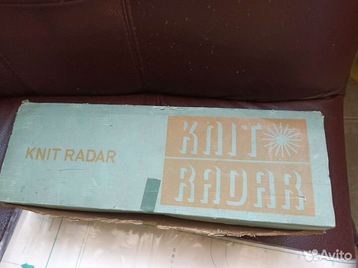 Лекальное устройство для вязальных маш н