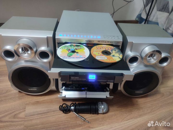 Музыкальный центр Samsung max- kj610 Karaoke