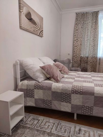 2-к. квартира, 60 м², 1/4 эт.