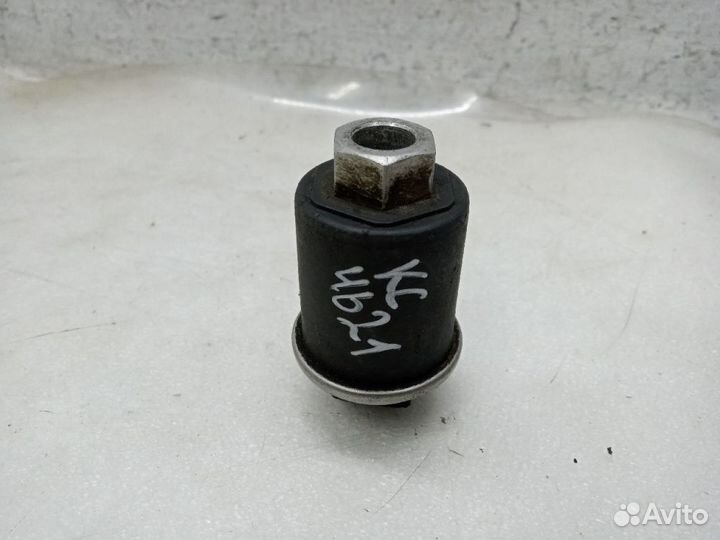 Датчик давления хладогена audi A4 B5