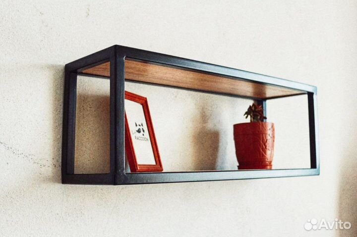 Полка настенная в стиле лофт