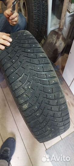Michelin Latitude X-Ice 225/70 R16 19D