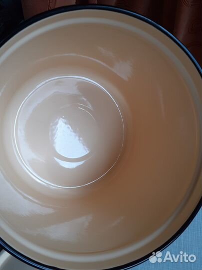 Кастрюля эмалированная 10 литров