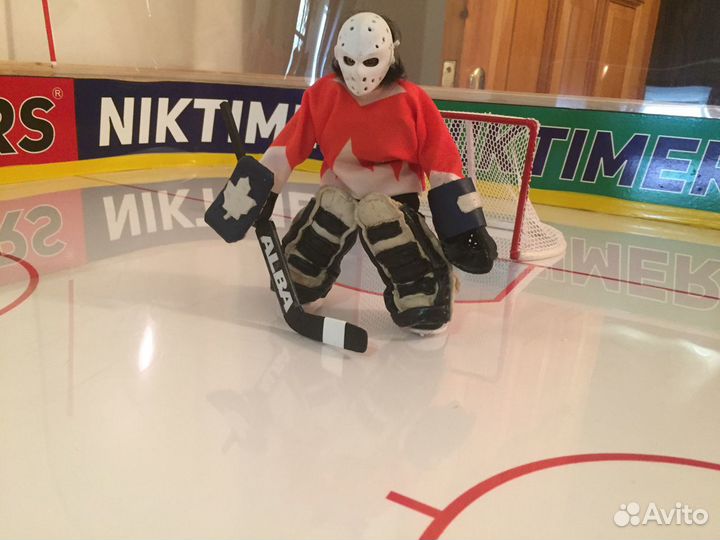 Обучение настольному футболу и хоккею niktimers