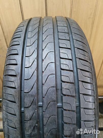 Pirelli Cinturato P7 215/55 R16