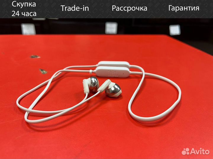 Беспроводные наушники JBL Tune 215 TWS