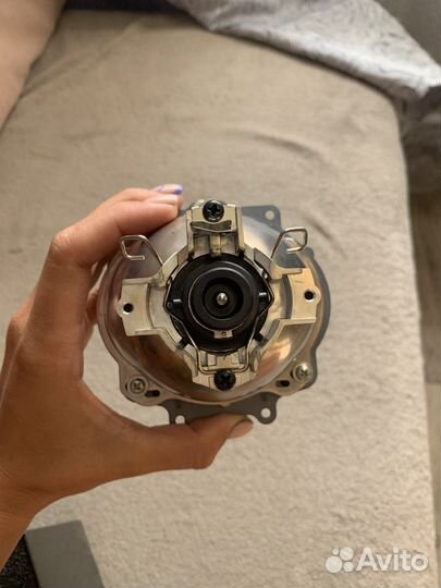 Линзы на toyota camry 40