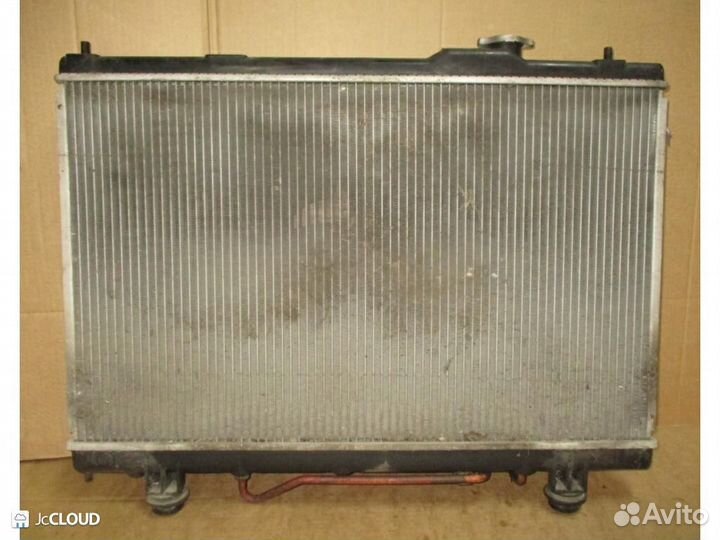 Радиатор основной на toyota ipsum SXM10G 3S-FE