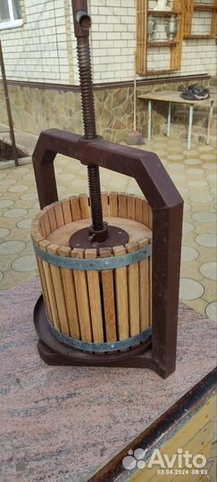 Пресс для отжима винограда