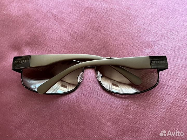 Солнцезащитные очки GF Ferre