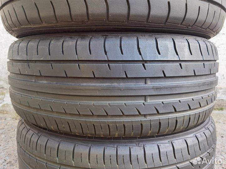 Falken Azenis FK-453CC 215/50 R18 92W