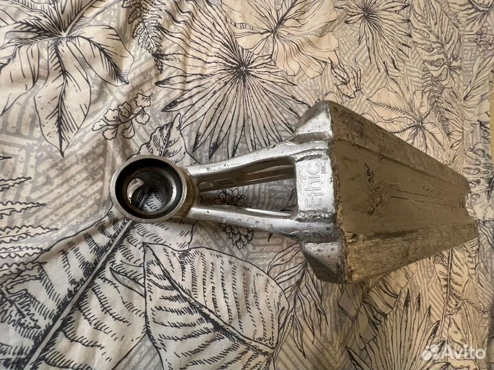 Дека ethic Vulcan v1