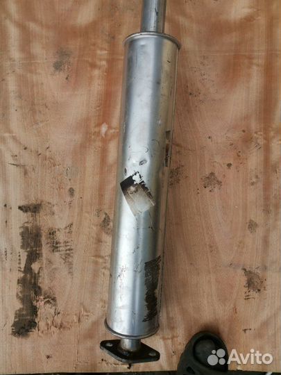 Выхлопная система Ford C-Max 1.8 qqdb 2008