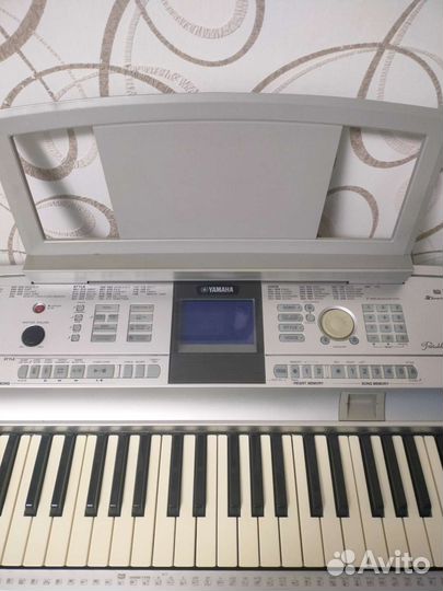 Синтезатор Yamaha DGX 505