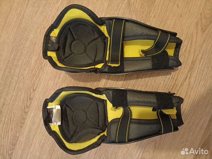 Щитки хоккейные детские