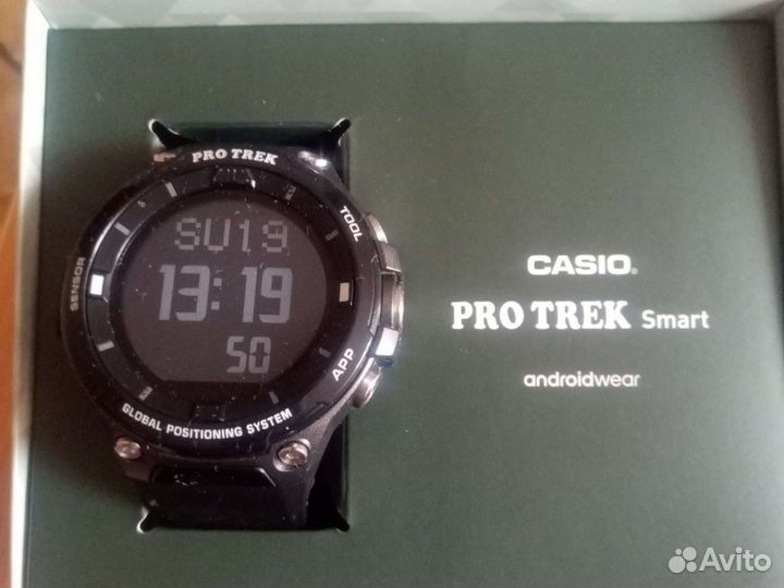 Часы casio Pro trek Smart
