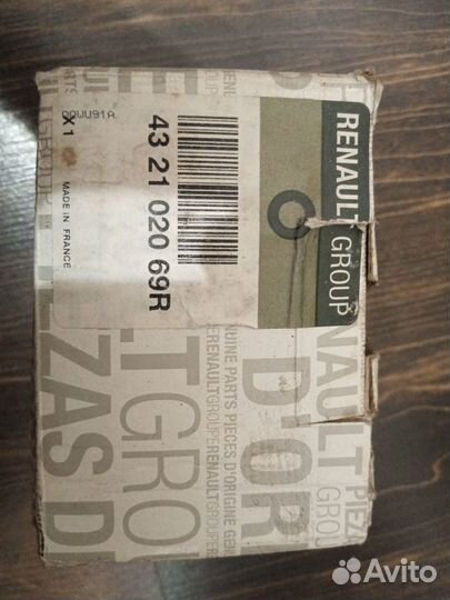 Ступичный подшипник 432102069R