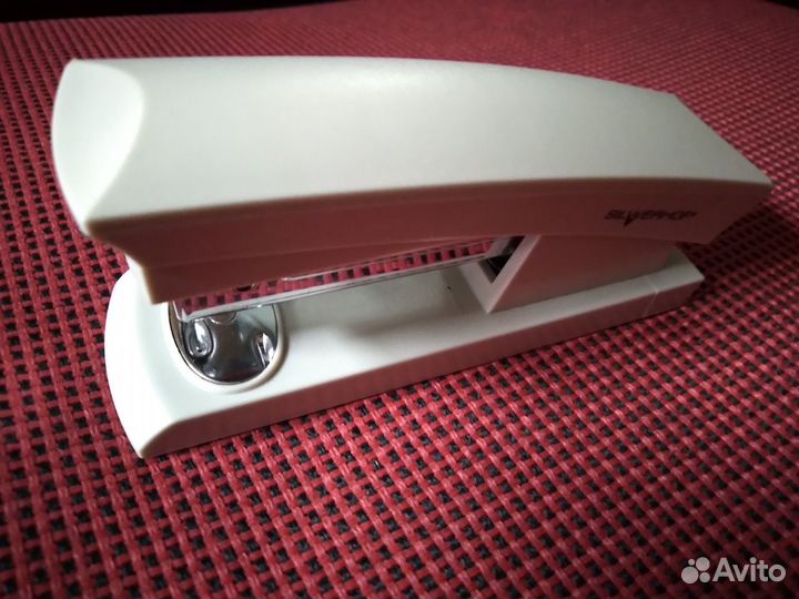 Степлер Silwerhof