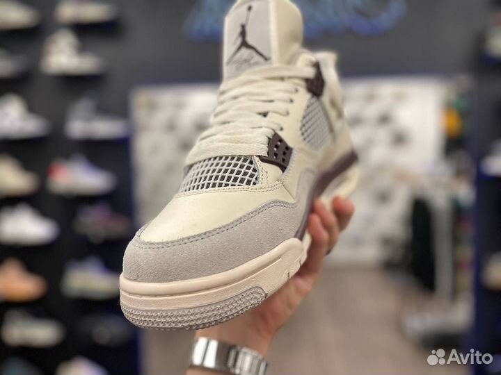 Кроссовки nike Jordan 4 beige новые