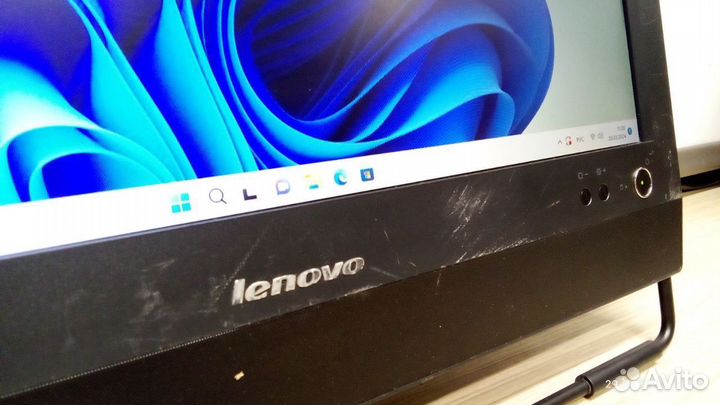 Моноблок lenovo ThinkCentre M72z i3-3210/4Gb
