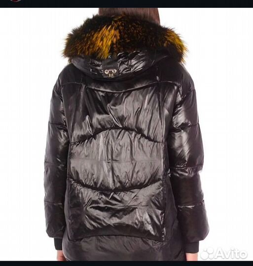 Пуховик женский