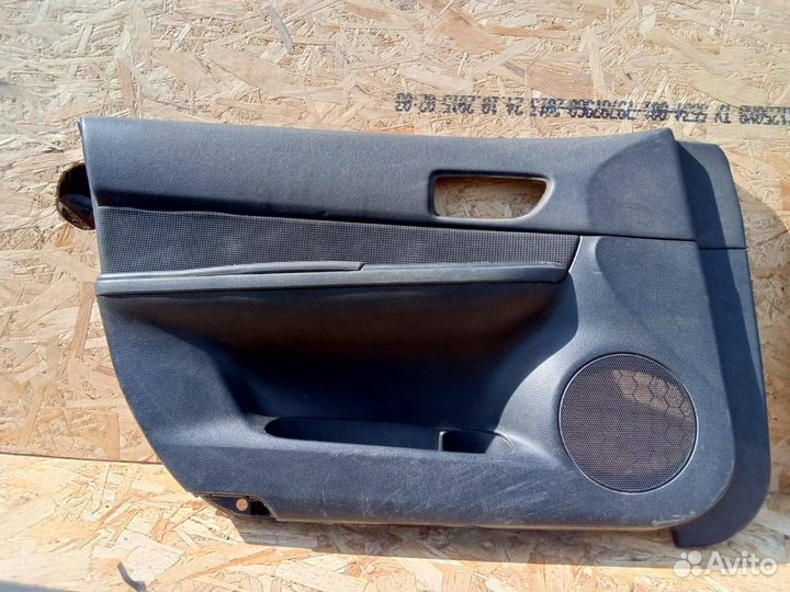 Дверные карты комплект Mazda 6 GG седан