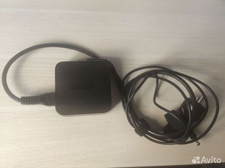 Зарядное устройство для ноутбука Asus