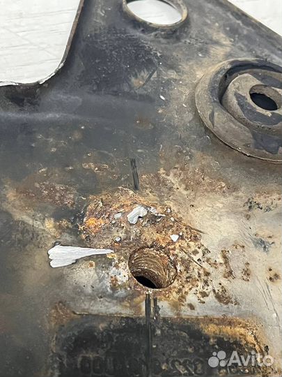 Подрамник балка моторная Daewoo Matiz Матиз Дэу