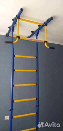 Продам шведскую стенку б/у