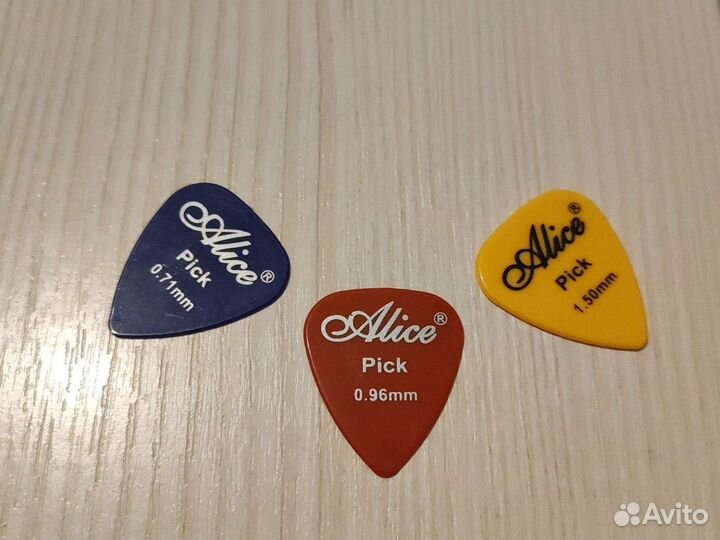 Медиатор для гитары