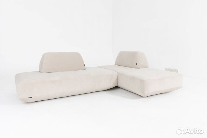 Диван со спальным местом 4400х1800 мм