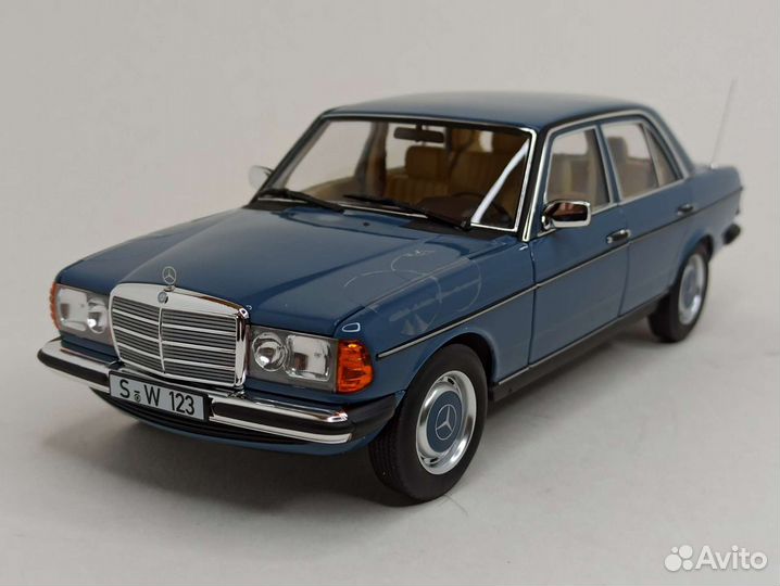 Mercedes 200 W123 Blue 1:18 Norev