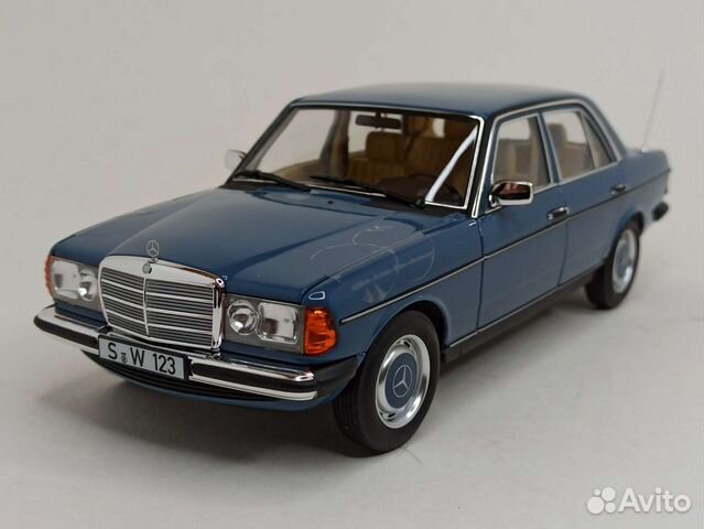 Mercedes 200 W123 Blue 1:18 Norev
