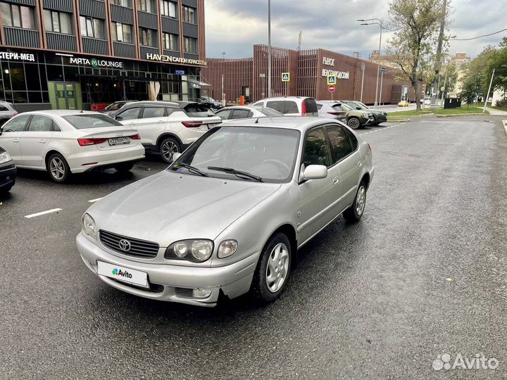 Toyota Corolla 1.4 МТ, 2001, 150 000 км