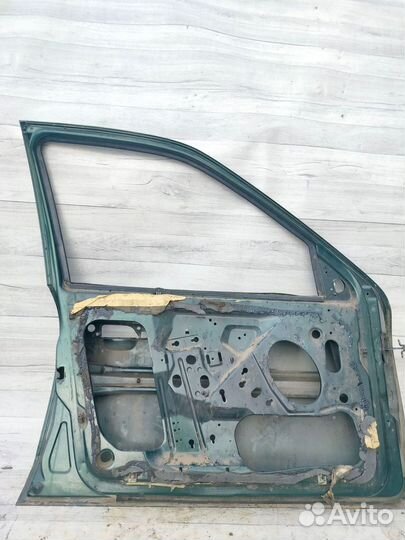 Дверь передняя левая Ford Mondeo, I 1995
