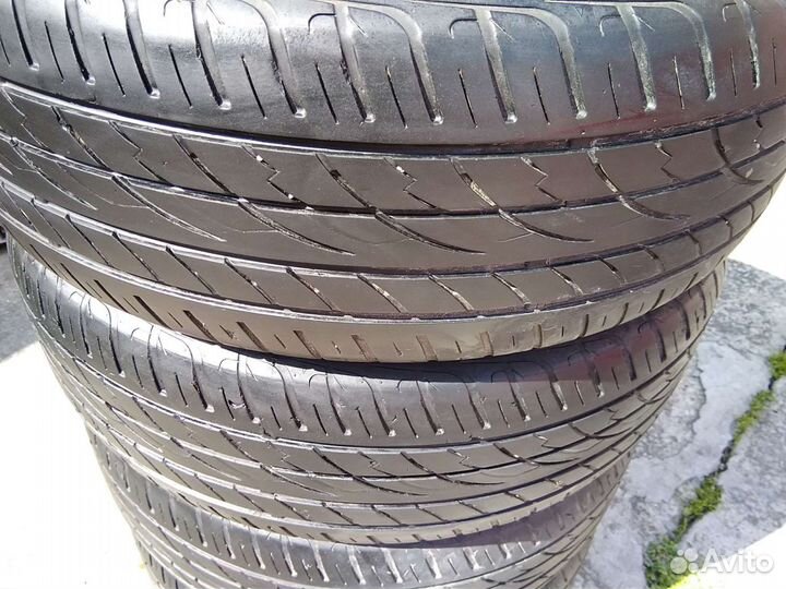 Maxtrek Fortis T5 235/55 R20