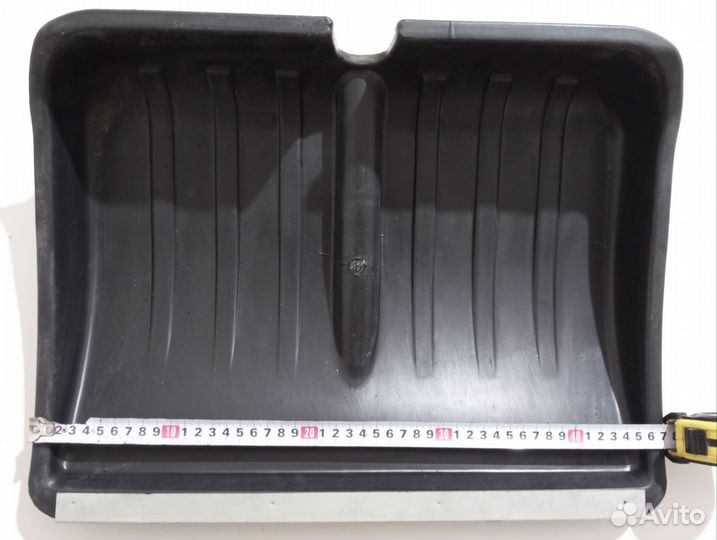 Лопата для уборки снега