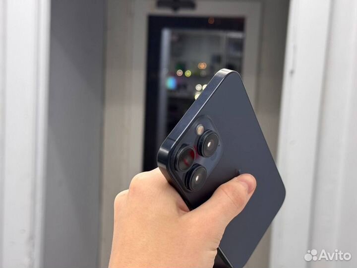 iPhone XR в корпусе 15 Pro