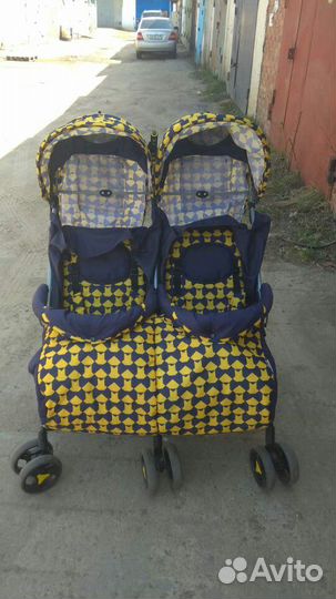 Коляска трость