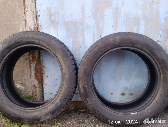 Pirelli Ice Zero 215/55 R17