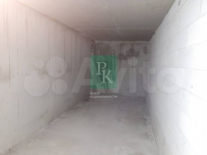 Помещение на Колобова 34 14,9м