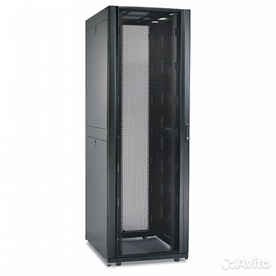 Серверный шкаф APC NetShelter SX 48U 123136
