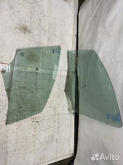 Стекло передней двери Peugeot 307 SW